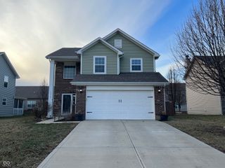 15143 Silvercharm Drive, Noblesville, IN 46060