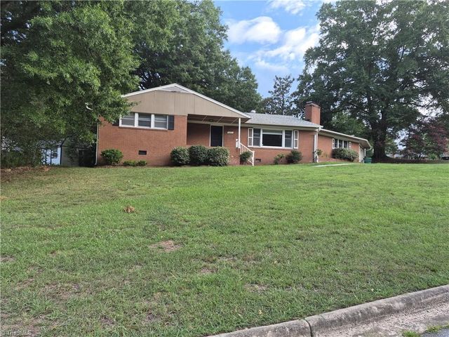 1603 Wendover Drive, High Point, NC 27262