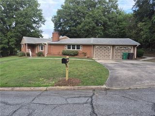 1603 Wendover Drive, High Point, NC 27262