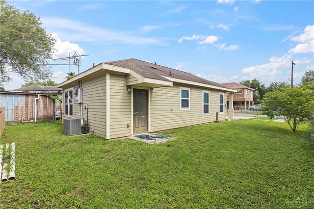 512 Santa Angela Street, Pharr, TX 78577