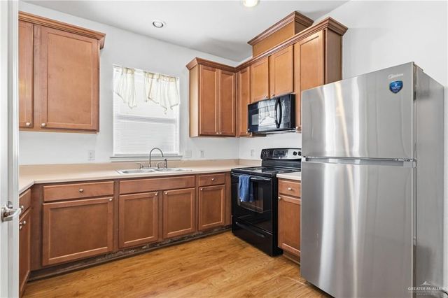512 Santa Angela Street, Pharr, TX 78577