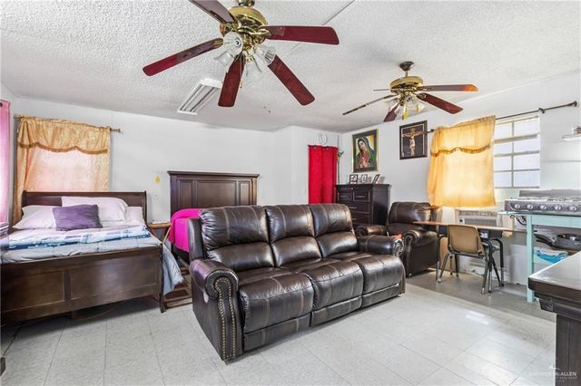 512 Santa Angela Street, Pharr, TX 78577