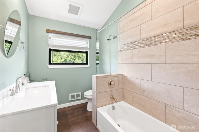 273 Pearce Road, Port Angeles, WA 98362