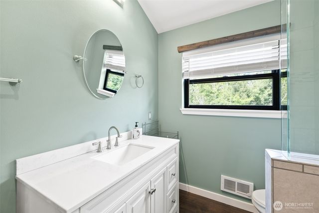 273 Pearce Road, Port Angeles, WA 98362