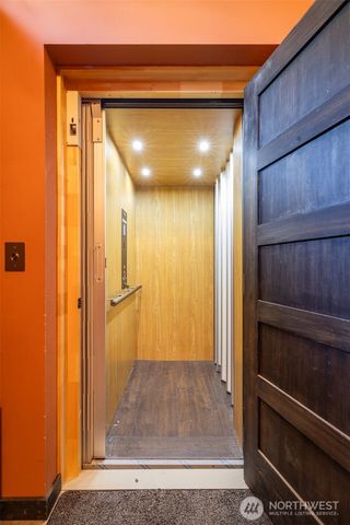 273 Pearce Road, Port Angeles, WA 98362