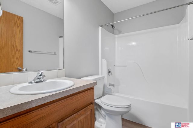 626 Lakeside Drive, Lincoln, NE 68528