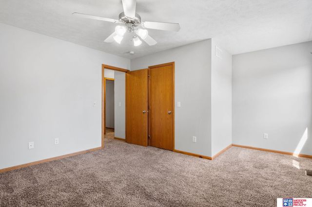 626 Lakeside Drive, Lincoln, NE 68528