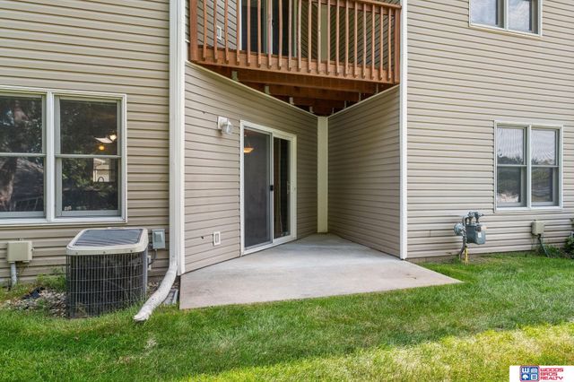 626 Lakeside Drive, Lincoln, NE 68528
