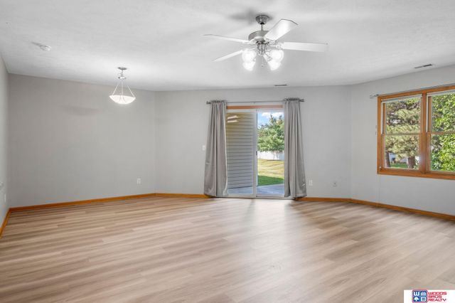 626 Lakeside Drive, Lincoln, NE 68528