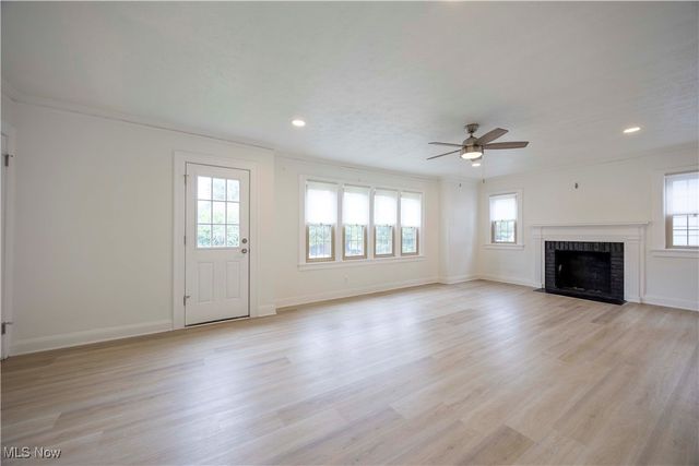 17424 Winslow Road, Shaker Heights, OH 44120