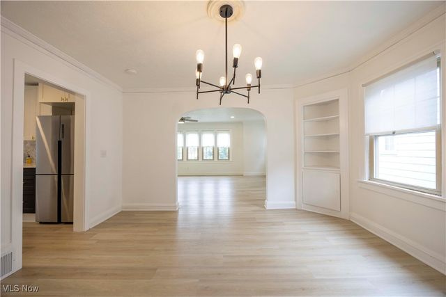 17424 Winslow Road, Shaker Heights, OH 44120