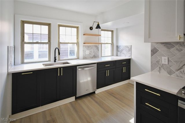 17424 Winslow Road, Shaker Heights, OH 44120