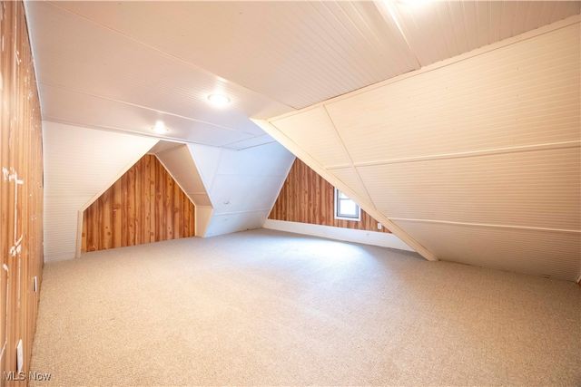 17424 Winslow Road, Shaker Heights, OH 44120