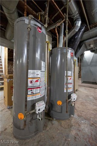 17424 Winslow Road, Shaker Heights, OH 44120