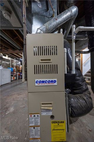 17424 Winslow Road, Shaker Heights, OH 44120