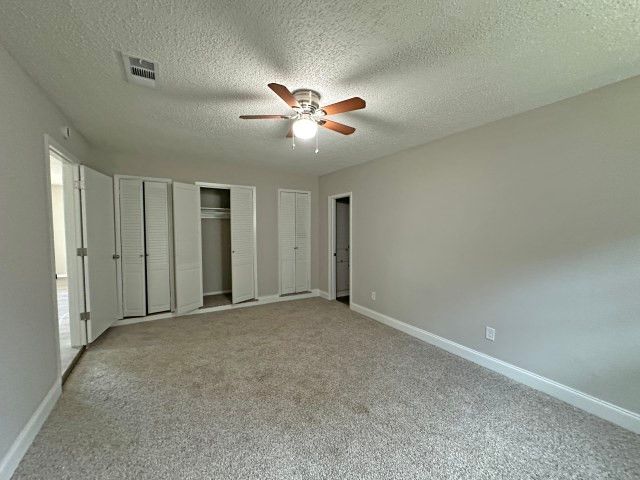 328 Hillside Court, Burleson, TX 76028