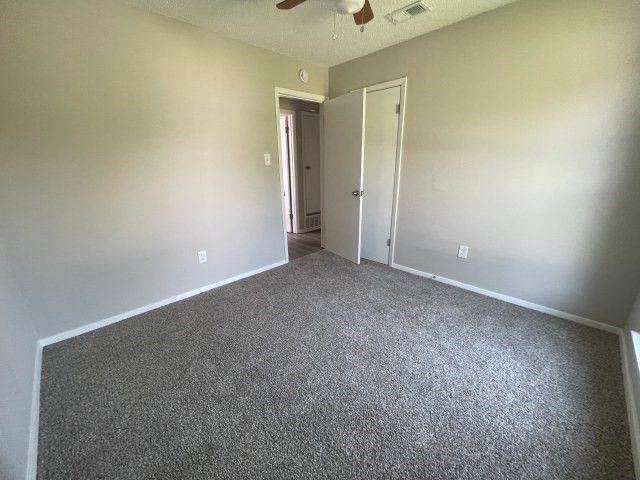 328 Hillside Court, Burleson, TX 76028