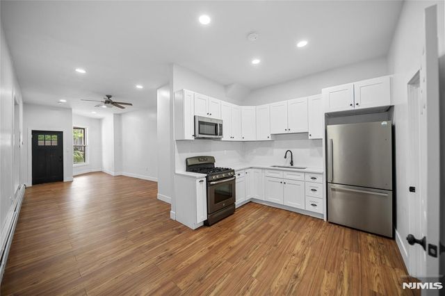36-38 Fulton Street 1, Weehawken, NJ 07086