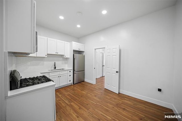 36-38 Fulton Street 1, Weehawken, NJ 07086