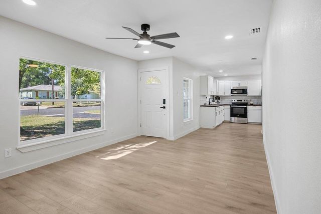 209 Doyle, Longview, TX 75601