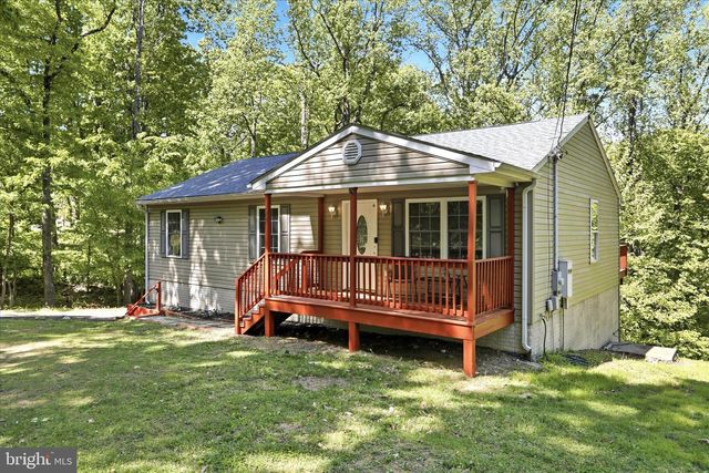 55 RED SQUIRREL RD, Harpers Ferry, WV 25425
