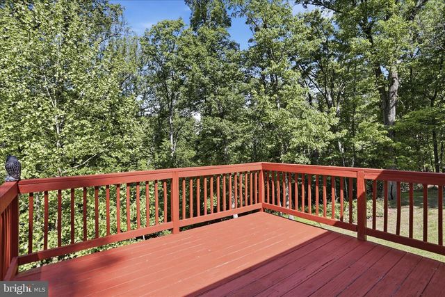 55 RED SQUIRREL RD, Harpers Ferry, WV 25425