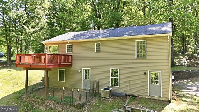 55 RED SQUIRREL RD, Harpers Ferry, WV 25425