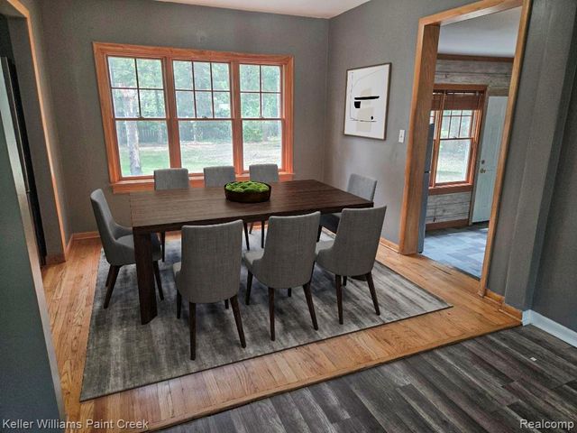 2438 Archdale, West Bloomfield, MI 48324