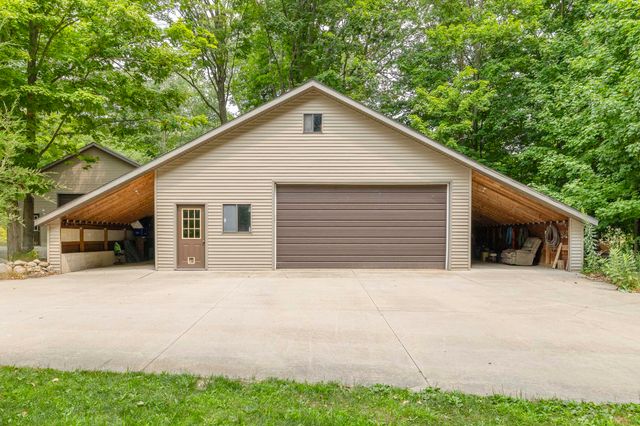 8047 Kraft Avenue Se, Caledonia Twp, MI 49316