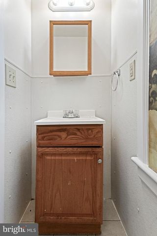 552 COLUMBIA AVE, Millville, NJ 08332