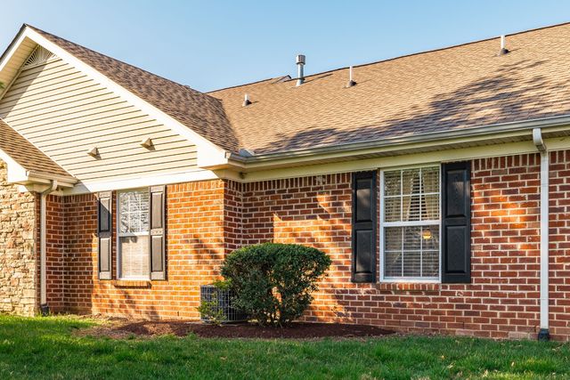 800 Browns Ln Apt C2, Gallatin, TN 37066