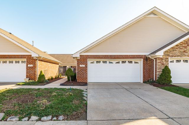 800 Browns Ln Apt C2, Gallatin, TN 37066