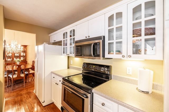 800 Browns Ln Apt C2, Gallatin, TN 37066