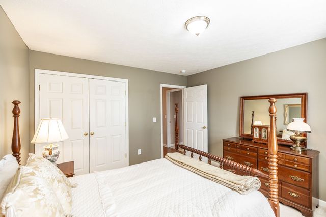 800 Browns Ln Apt C2, Gallatin, TN 37066