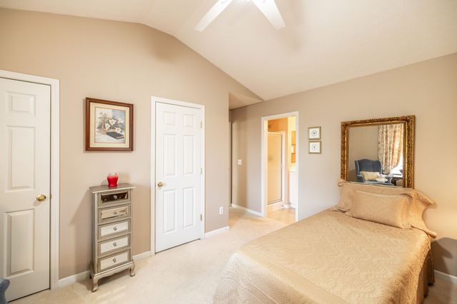 800 Browns Ln Apt C2, Gallatin, TN 37066