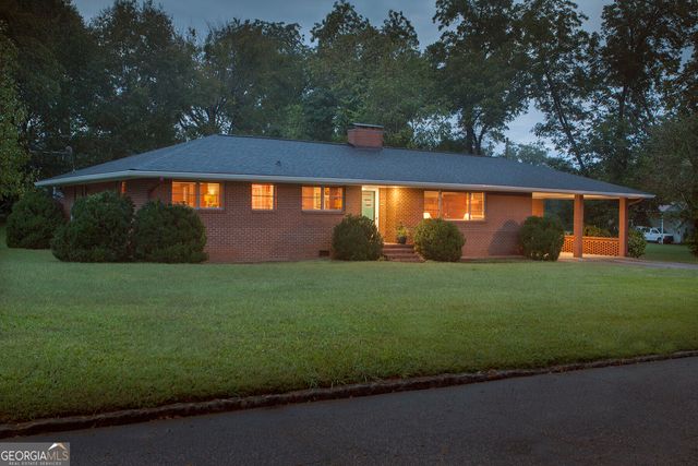 437 Pine Street, Madison, GA 30650