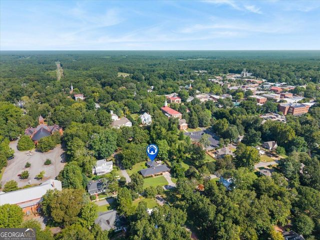 437 Pine Street, Madison, GA 30650