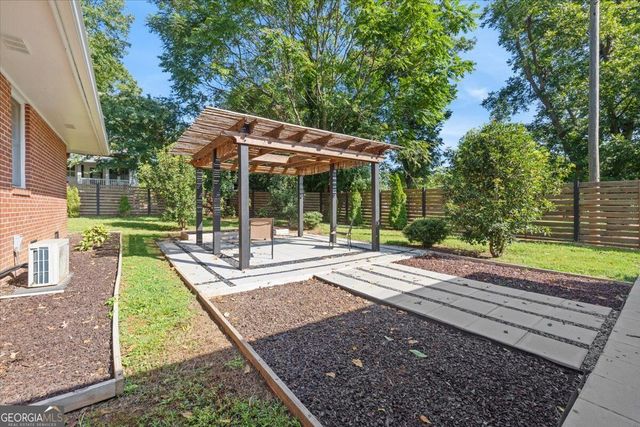 437 Pine Street, Madison, GA 30650