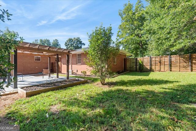 437 Pine Street, Madison, GA 30650