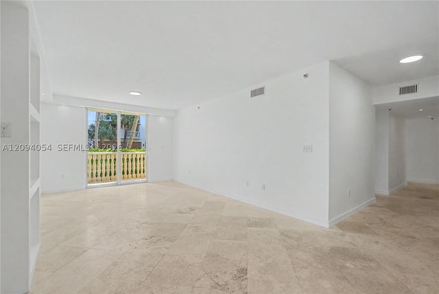 8888 Collins Ave 115, Surfside, FL 33154