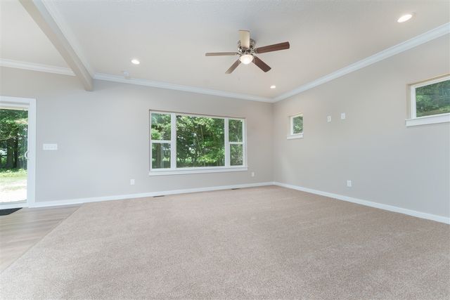 570 W Wildwood Drive, Owosso, MI 48867