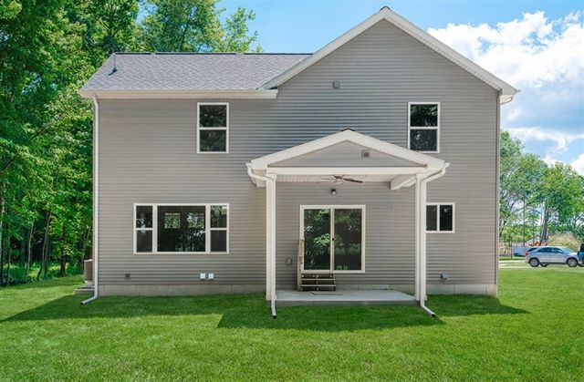 570 W Wildwood Drive, Owosso, MI 48867