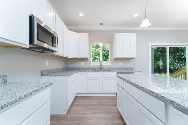 570 W Wildwood Drive, Owosso, MI 48867