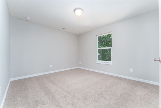 570 W Wildwood Drive, Owosso, MI 48867