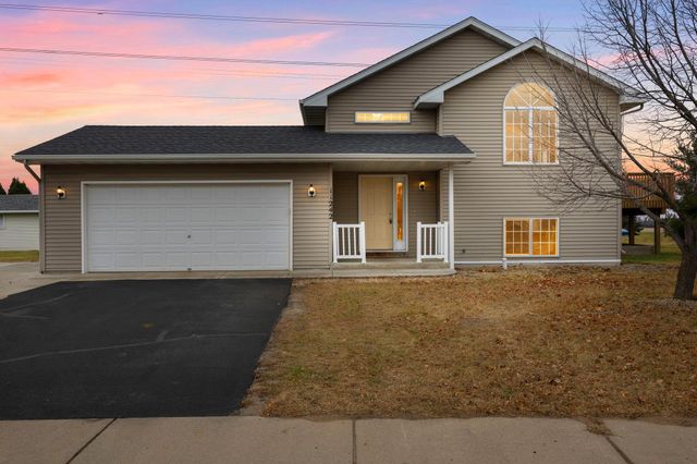 11242 Laura Circle, Becker, MN 55308