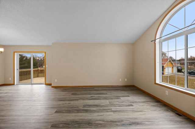 11242 Laura Circle, Becker, MN 55308