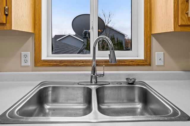 11242 Laura Circle, Becker, MN 55308