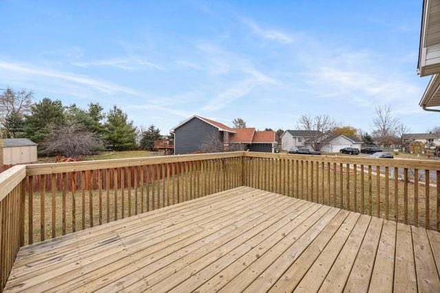 11242 Laura Circle, Becker, MN 55308