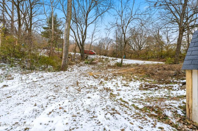 400 Hillview Dr, Louisville, KY 40214