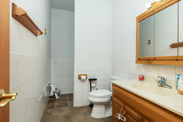 6404 NW 56th Street, Johnston, IA 50131